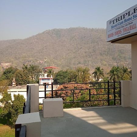 Triple1 Hostel & Homestay Rishīkesh Екстериор снимка