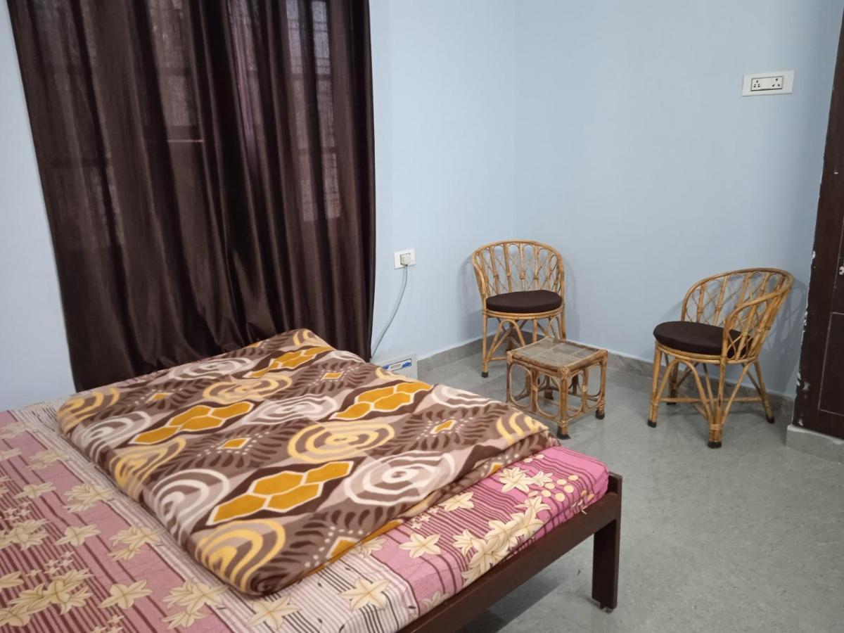 Triple1 Hostel & Homestay Rishīkesh Екстериор снимка