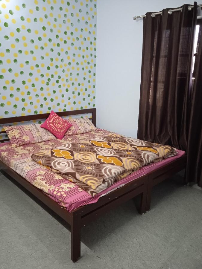 Triple1 Hostel & Homestay Rishīkesh Екстериор снимка