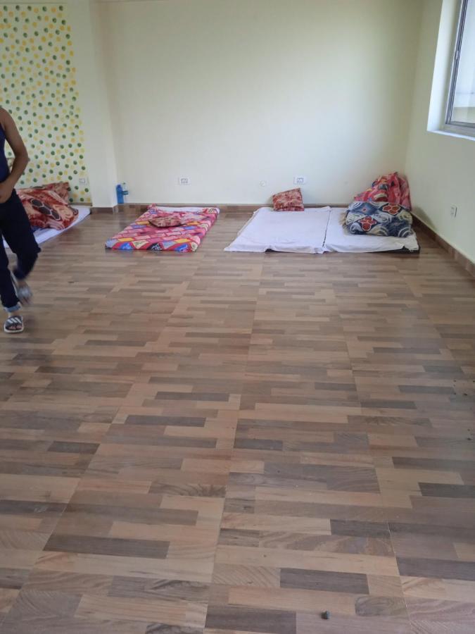 Triple1 Hostel & Homestay Rishīkesh Екстериор снимка