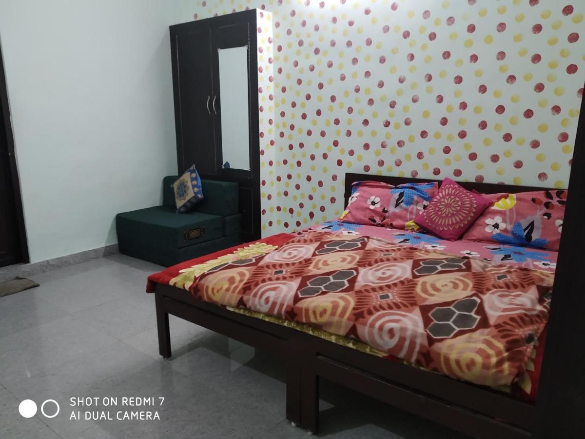Triple1 Hostel & Homestay Rishīkesh Екстериор снимка