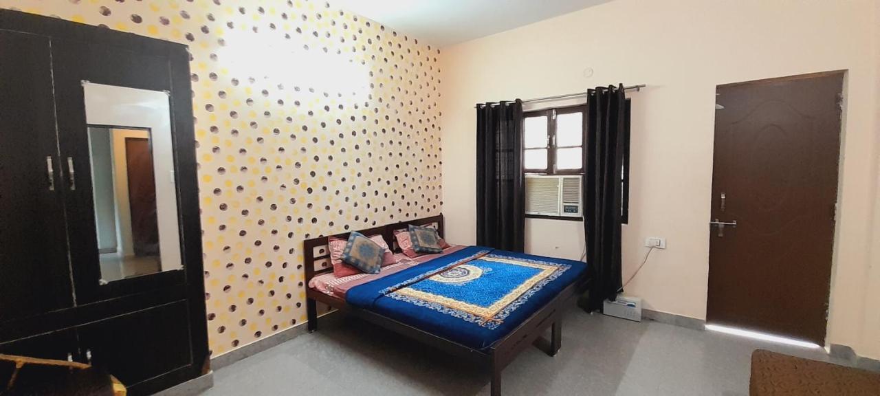 Triple1 Hostel & Homestay Rishīkesh Екстериор снимка